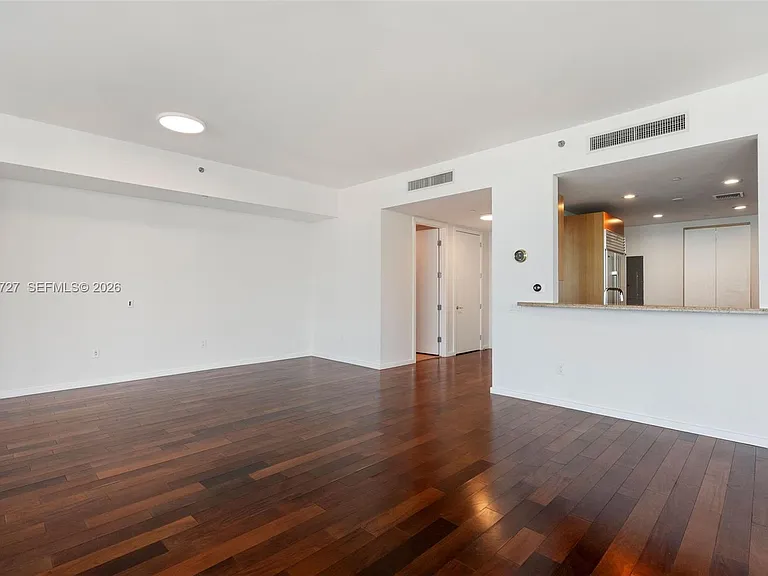 5959 Collins Ave #1101 — Photo 6