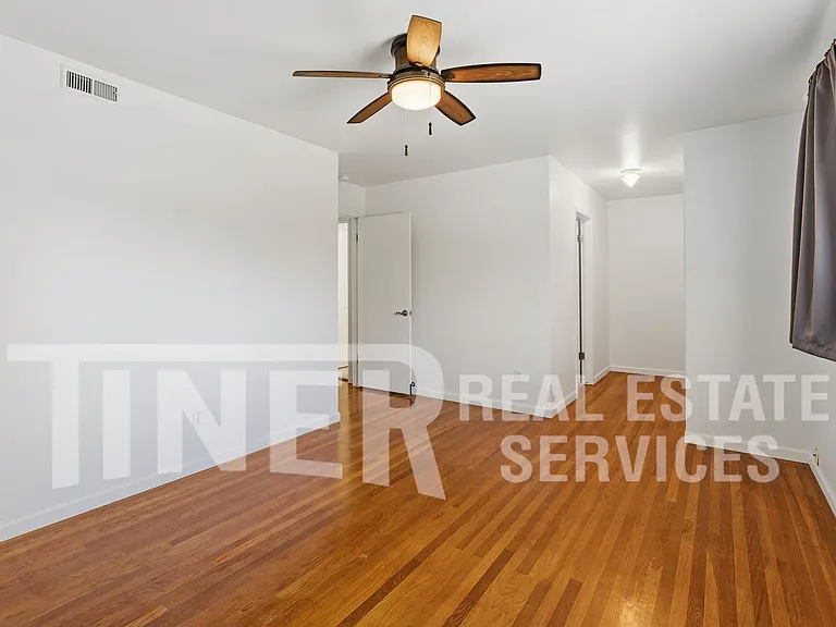 9136 Cecile Way — Photo 13