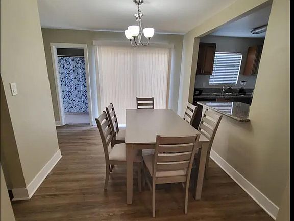 4th image of 159 Garrett Ave