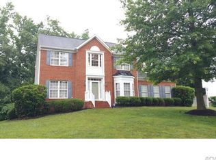 1813 Greenwood Glen Dr, Glen Allen, VA 23059