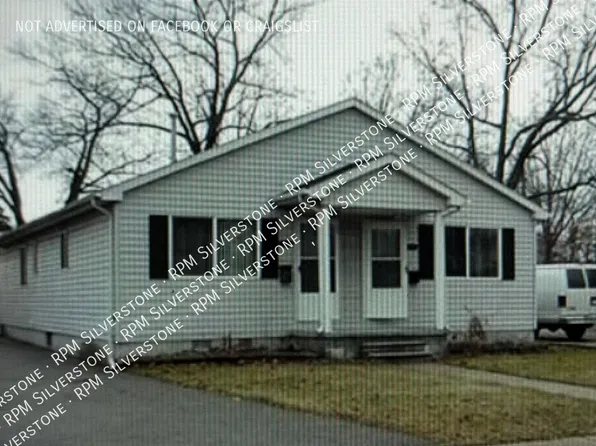 1547 W Nine Mile Rd, Ferndale, MI 48220
