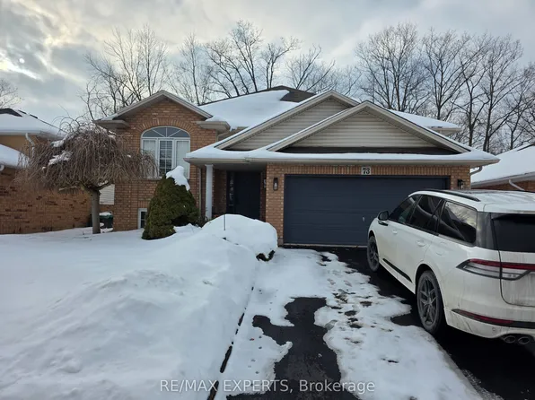 73 Foxtail Ave, Welland, ON L3C 7J6