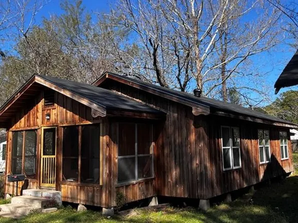 308 Valley St, Winnfield, LA 71483