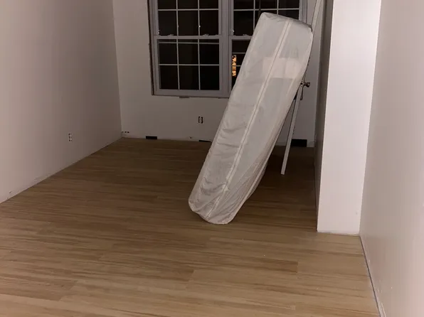 236 Whiton Street image 3 of 4