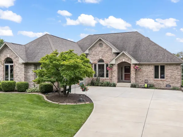 226 Innisbrooke Ave, Greenwood, IN 46142