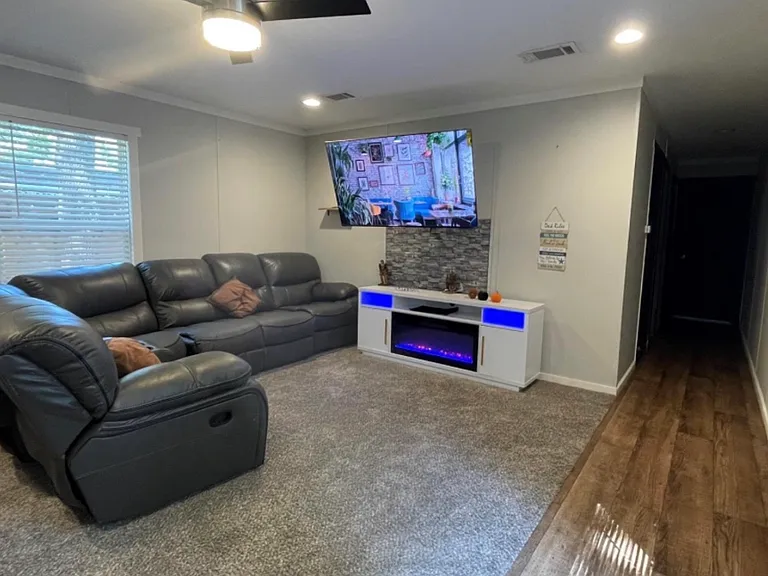 12500 Aldine Westfield Rd — Photo 9