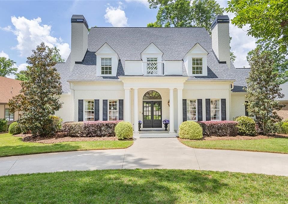 1st image of 316 Avenue Of Oaks