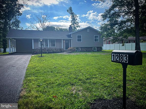4th image of 1283 Paterson Dr