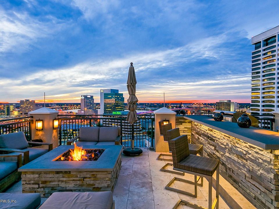 1st image of 1478 Riverplace Blvd #2101
