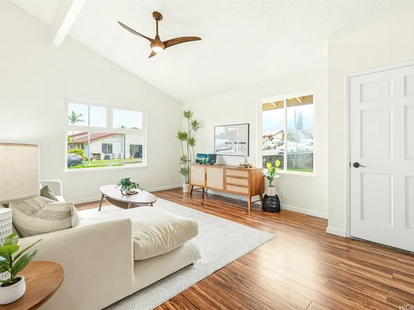 45-787 Pookela St, Kaneohe, HI 96744