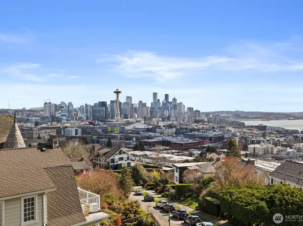 604 W Kinnear Place, Seattle, WA 98119