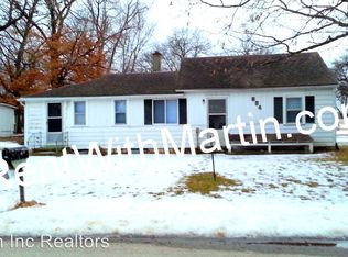604 2nd St, Evansdale, IA 50707