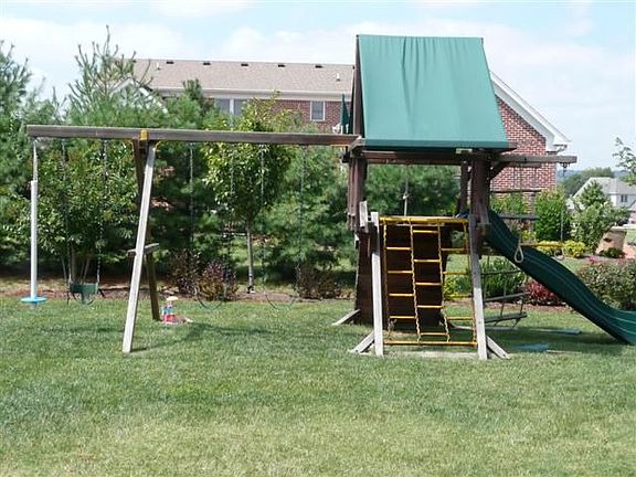 .9 acre yard ready for the kids!!