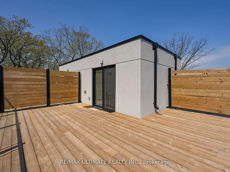 172 Clonmore Dr #3 — Photo 35