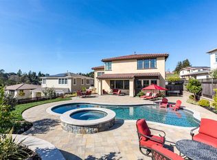 180 Willowbrook Ln, Moraga, CA