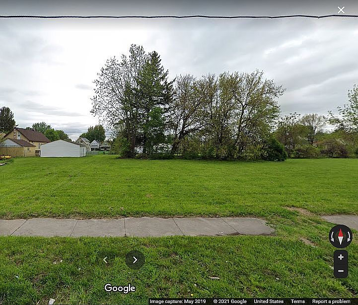 2nd image of 1236 Vance St