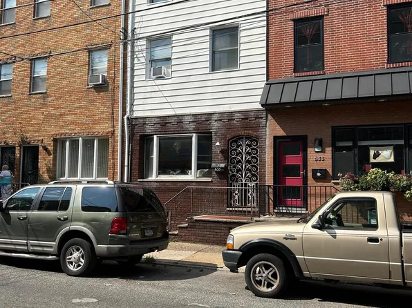 635 Federal St, Philadelphia, PA 19147