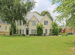535 Oak Landing Dr, Johns Creek, GA 30022