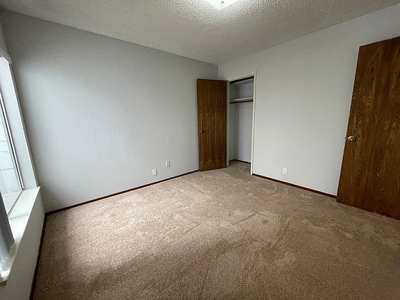 3rd image of 438 23rd Ave APT 2