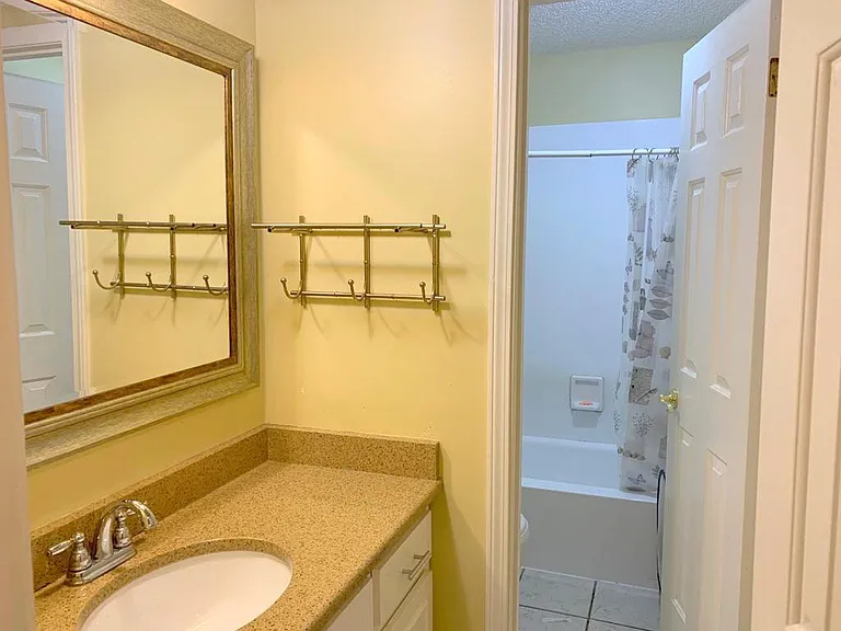 2050 Norcross Dr — Photo 31
