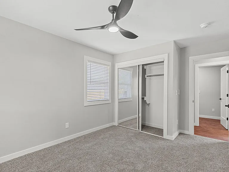 809 Carson Dr — Photo 16