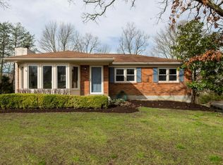 10200 Chico Ct, Louisville, KY 40291