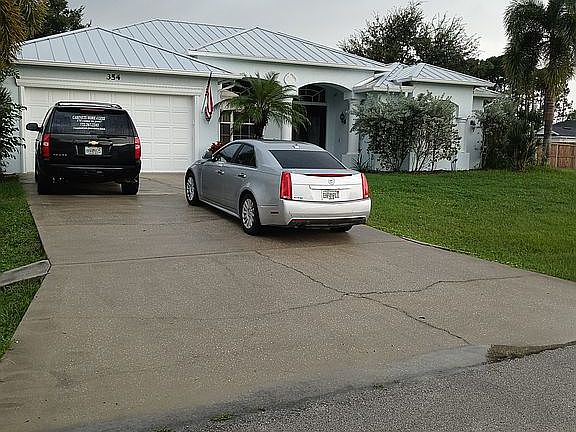 3rd image of 354 SW Columbus Dr
