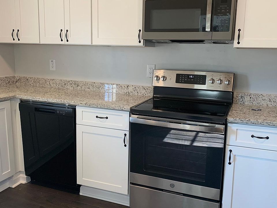926 N Wilkinson St Milledgeville GA Zillow