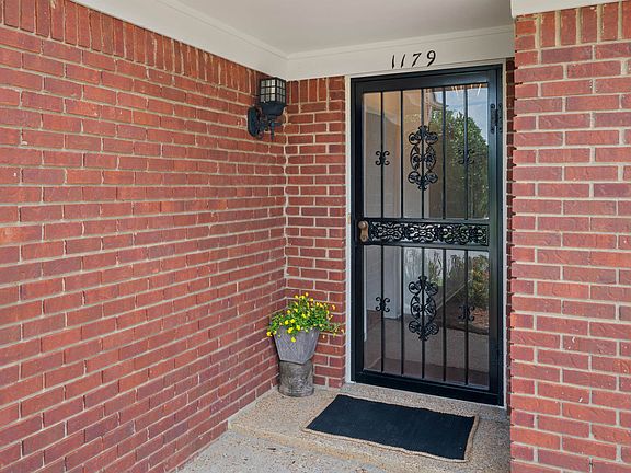 2nd image of 1179 Scarlet Tanager Ln