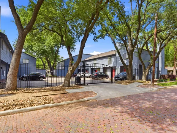 2100 Commonwealth St Unit B, Houston, TX 77006