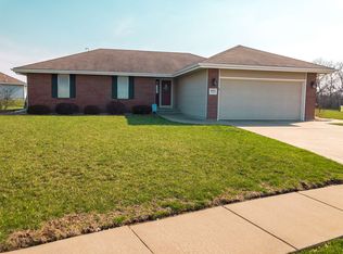 4612 SW Alexander Ct, Topeka, KS 66610
