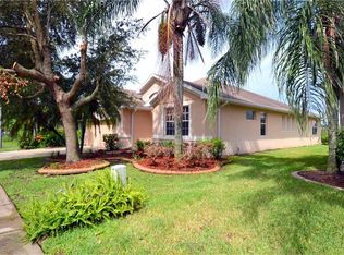 5332 Lakehurst Ct, Palmetto, FL 34221
