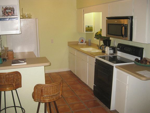 2nd image of 1253 Panama Dr