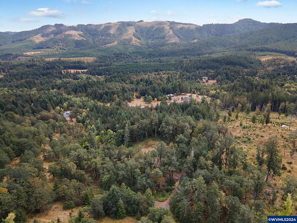 1st image of 5598 Violet Dr