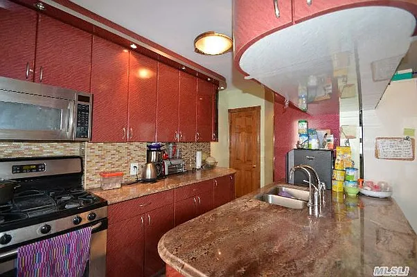 Rented by Prime Realty | media 2