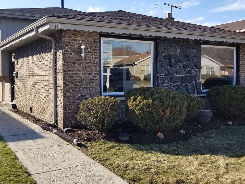 1st image of 14110 S Bensley Ave