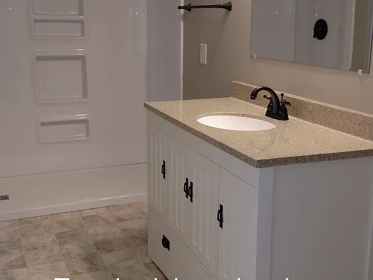 12533 McCallum Ave NE — Photo 8