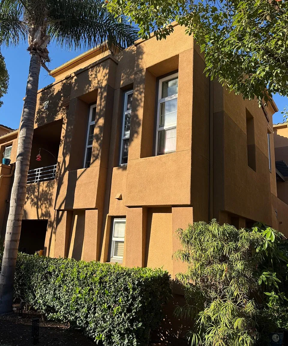 Escala Cir, San Diego — Photo 2
