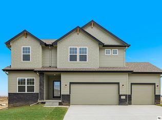 4506 S 212th St, Elkhorn, NE 68022