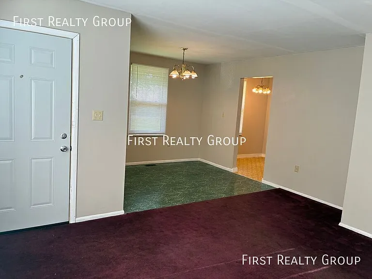 2322 Koehler Ave — Photo 5