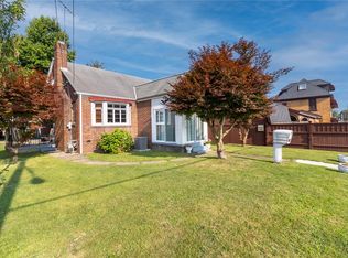 3415 4th Ave, Beaver Falls, PA 15010