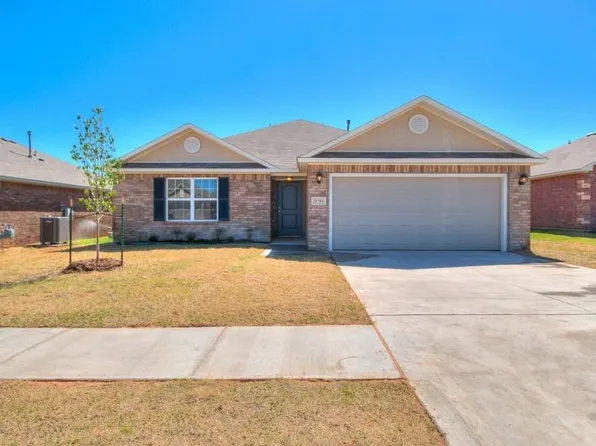 1929 Oak Valley Way, Mustang, OK 73064