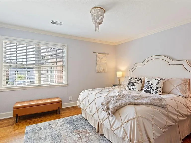 115 Peachtree Memorial Dr NW #C3 — Photo 22