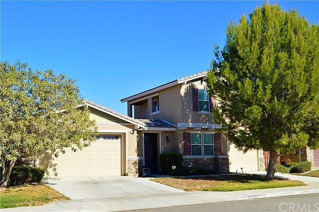 1st image of 2565 Red Pine St