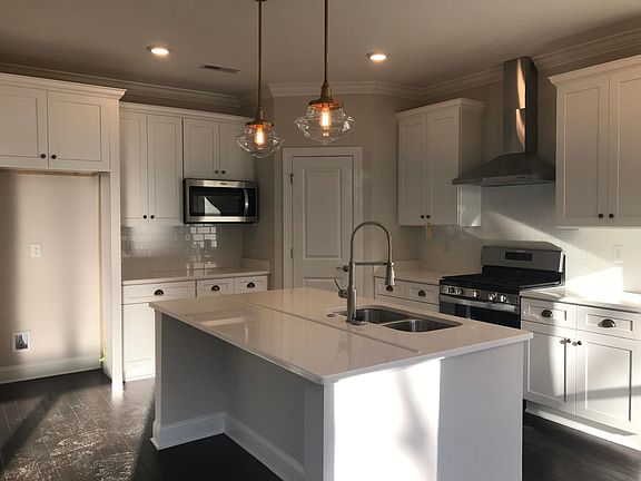 2nd image of 8623 Masons Gate Ln #11