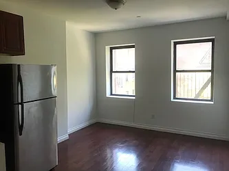 Rented by Salon Realty Corp