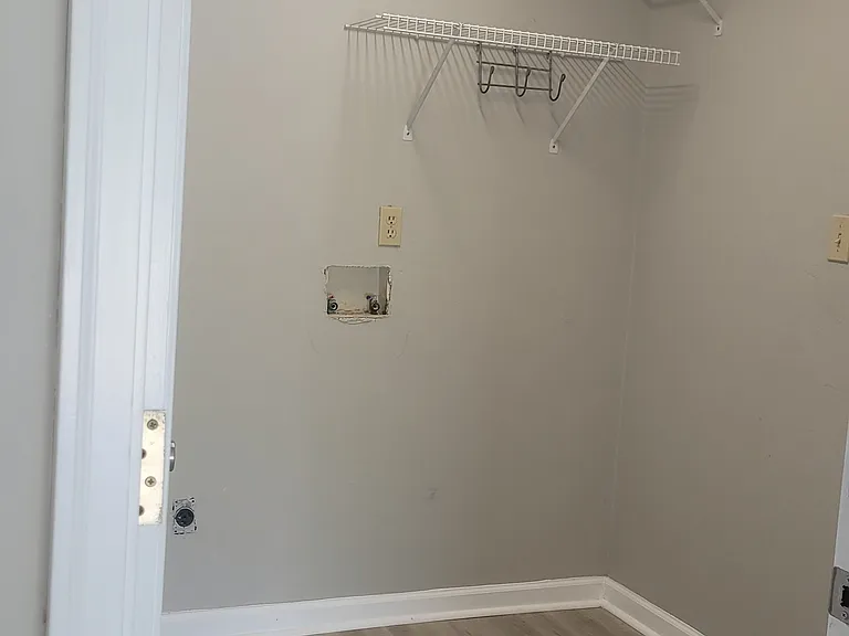 2626 Chateau Ln — Photo 11