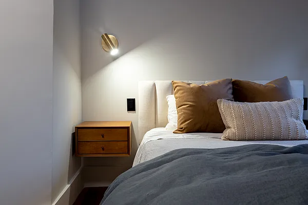 Rented by Finest Furnished LLC | media 139