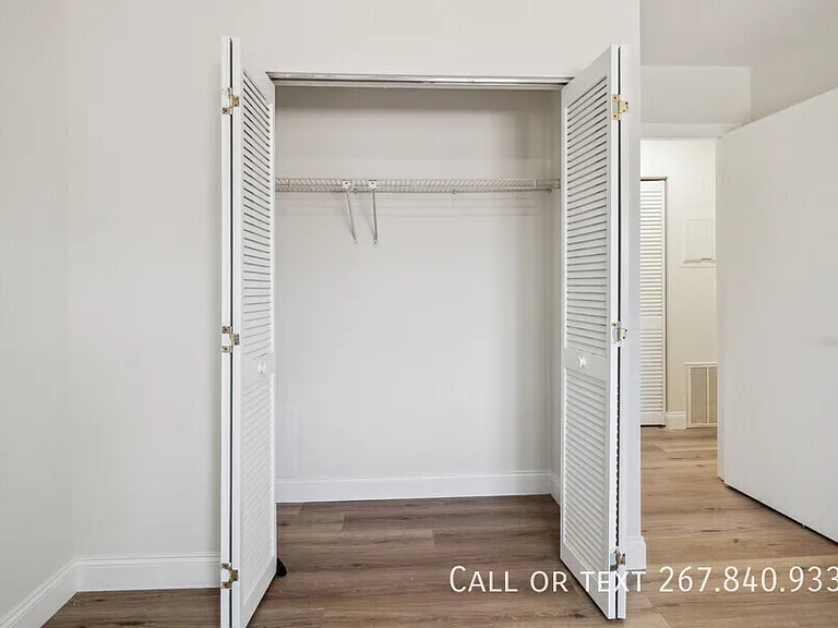 500 College Park Dr — Photo 23