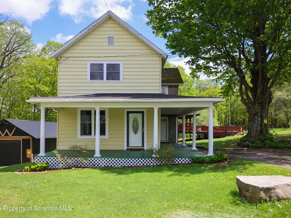 234 Center St, Covington Township, PA 18424